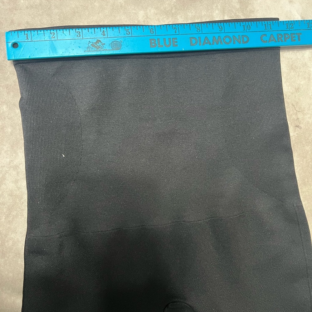 Shapermint Black High-Waisted Leggings - Picture 5 of 8